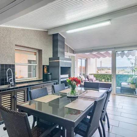 Bela Vista - *